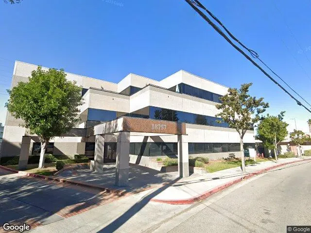 Tarzana Treatment Centers - interior photo