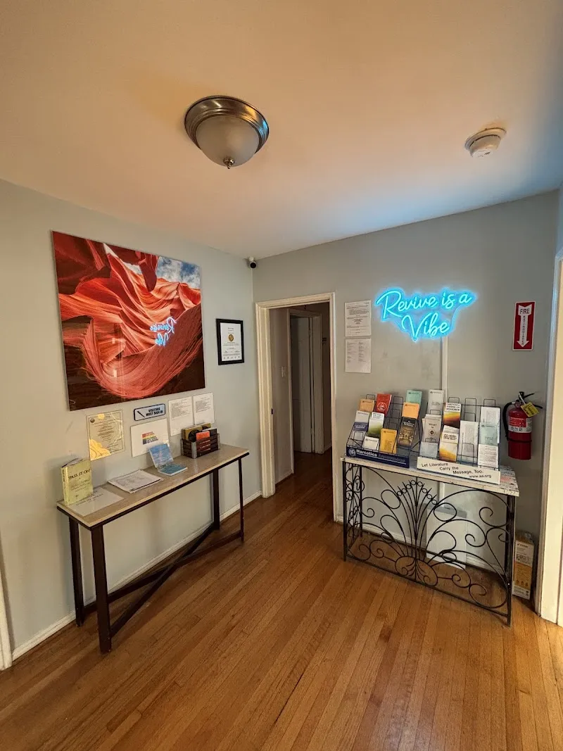 REVIVE Detox - Photo 1