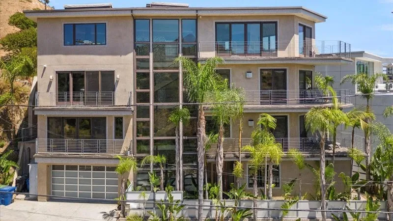 Ritz Recovery | Luxury Rehab & Detox - Photo 1