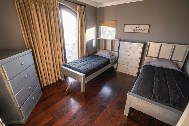 Design For Recovery - Sober Living in Los Angeles - Photo 2