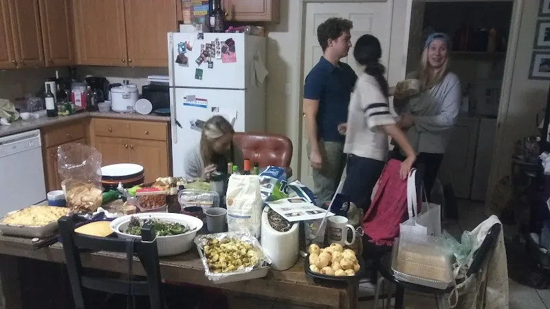 Van Ness Recovery House - Photo 2