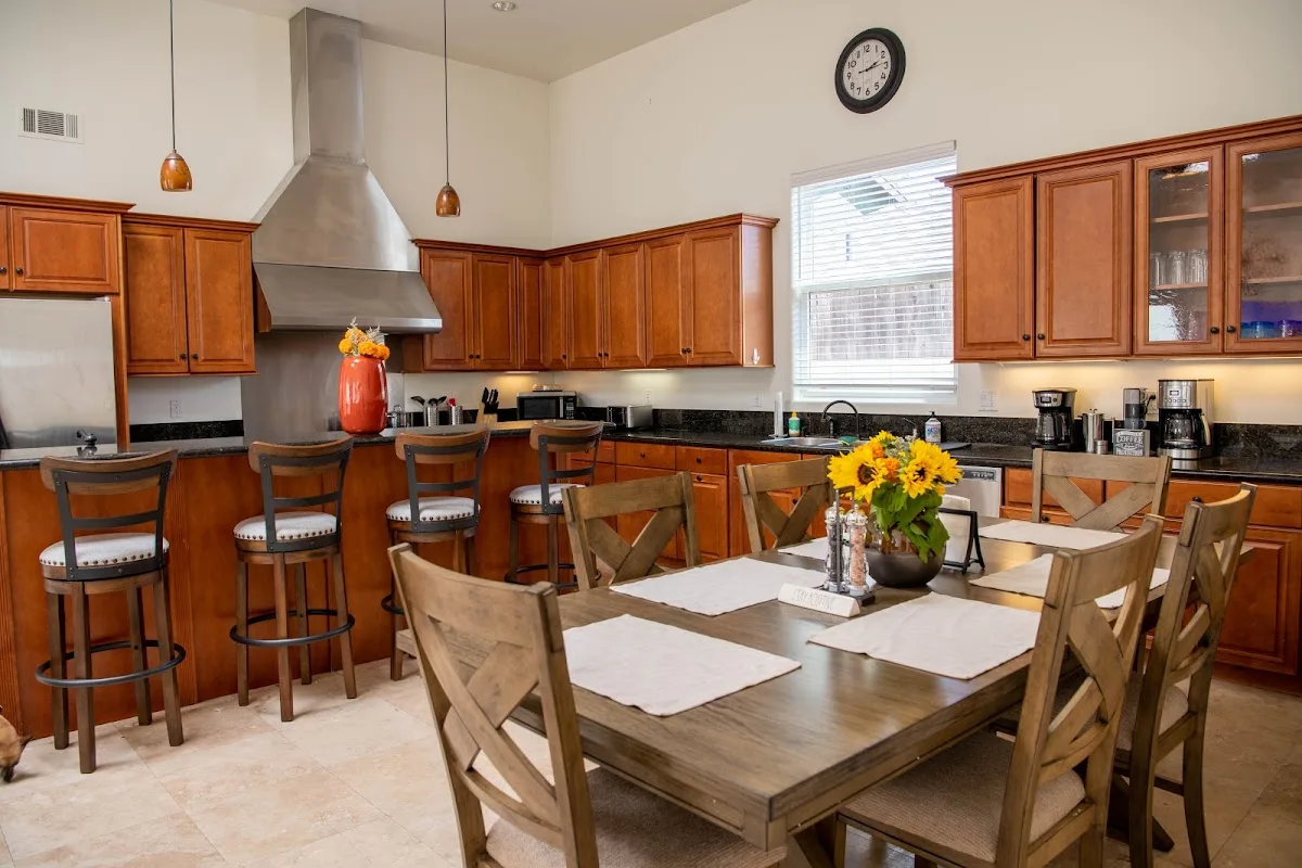 Open Sky Recovery - interior photo