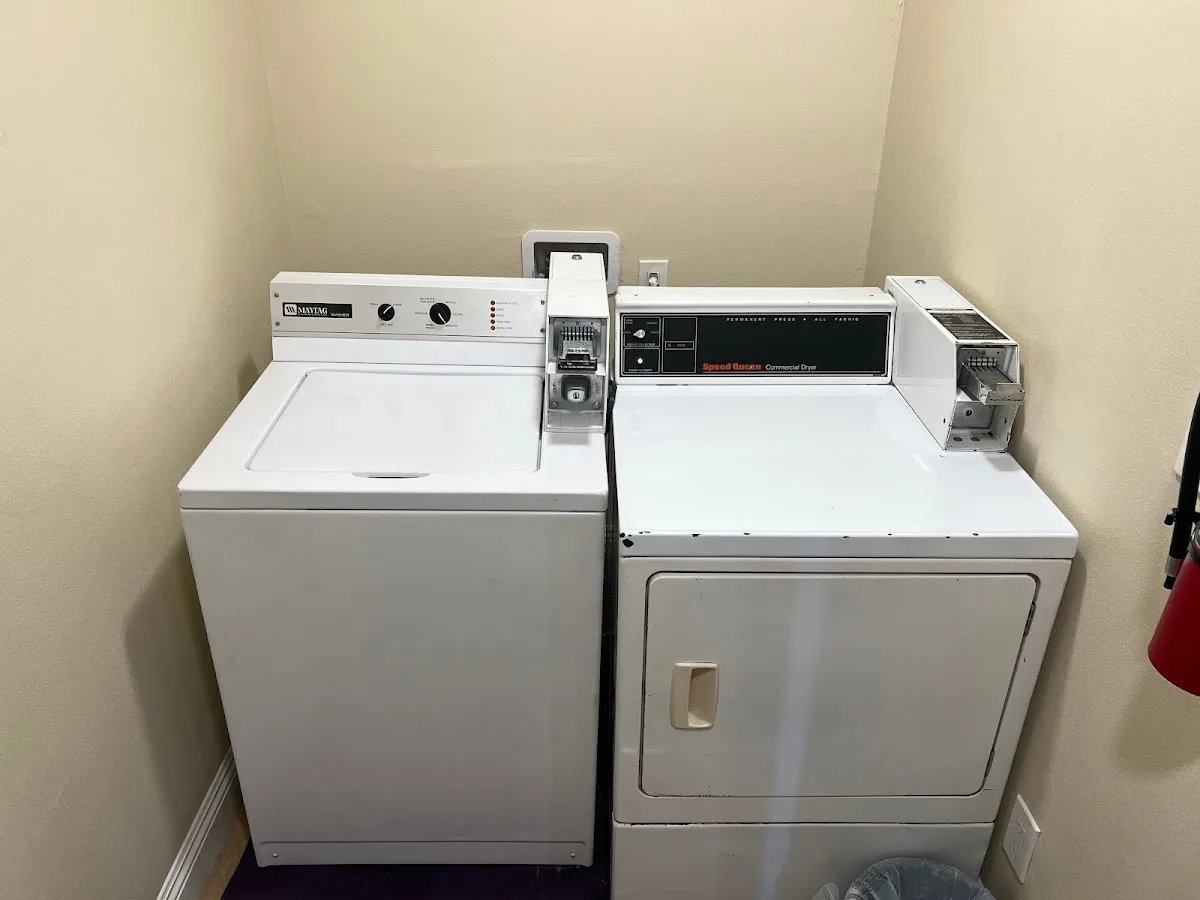 I AM SENT- room and board transitional housing - Foto 3