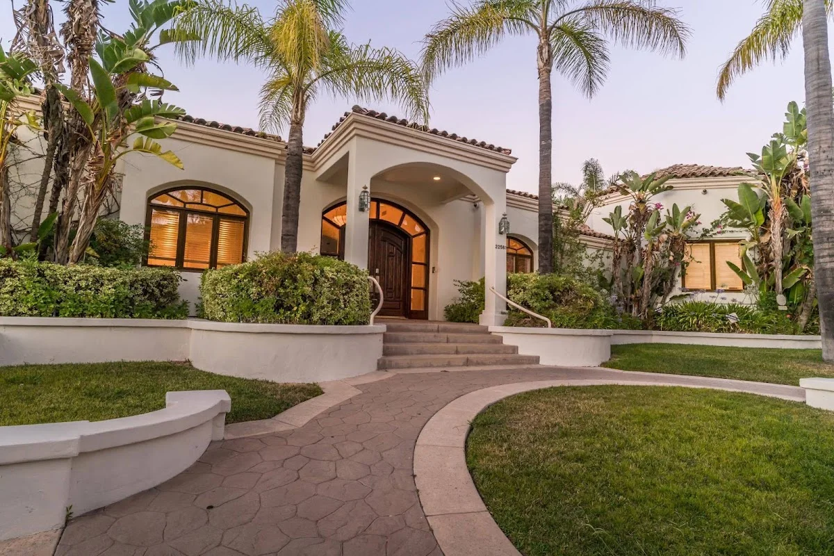 Stairway Recovery Homes - Photo 5