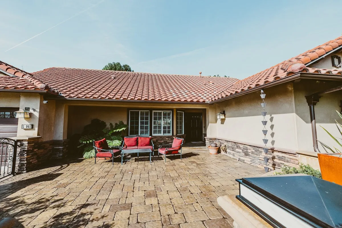 Shadow Hills Recovery Inc. - 사진 2