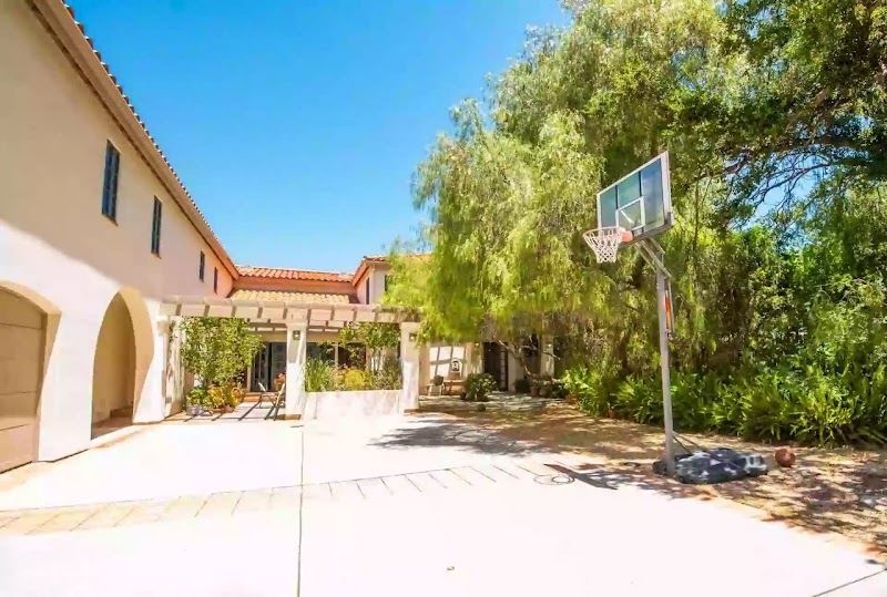 Golden Path Recovery Center