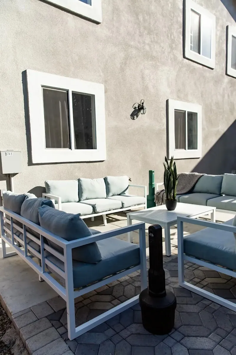 TDCLA - The Detox Center Los Angeles - Photo 2